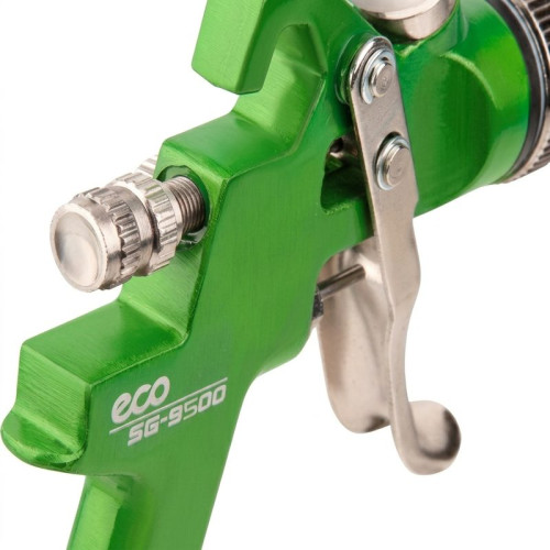 Краскопульт ECO SG-9500 с манометром