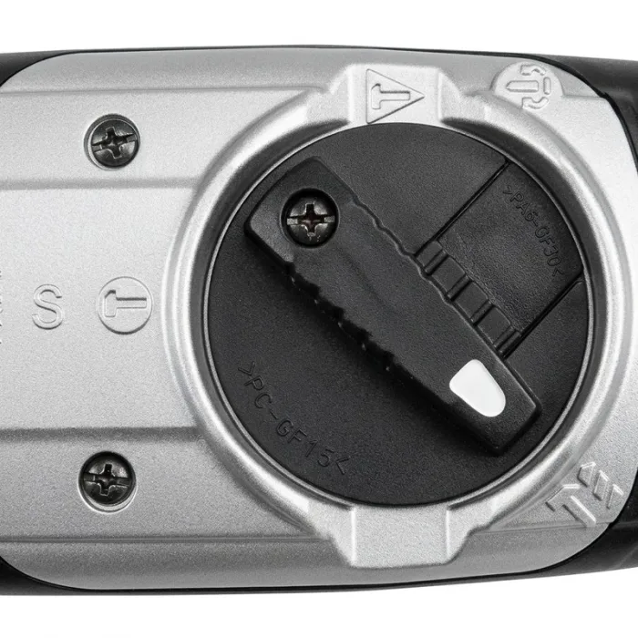 Перфоратор Makita HR 4001 C