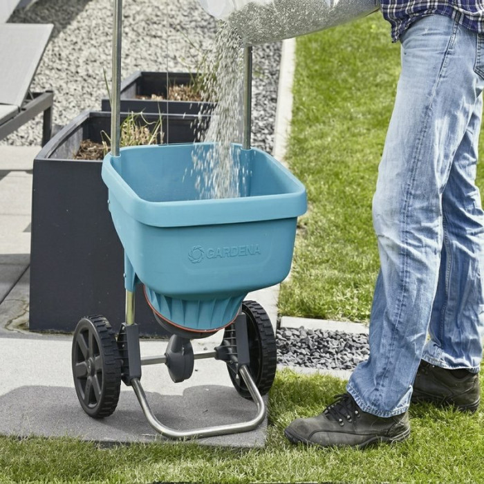 Разбрасыватель-сеялка Gardena XL 00436-20